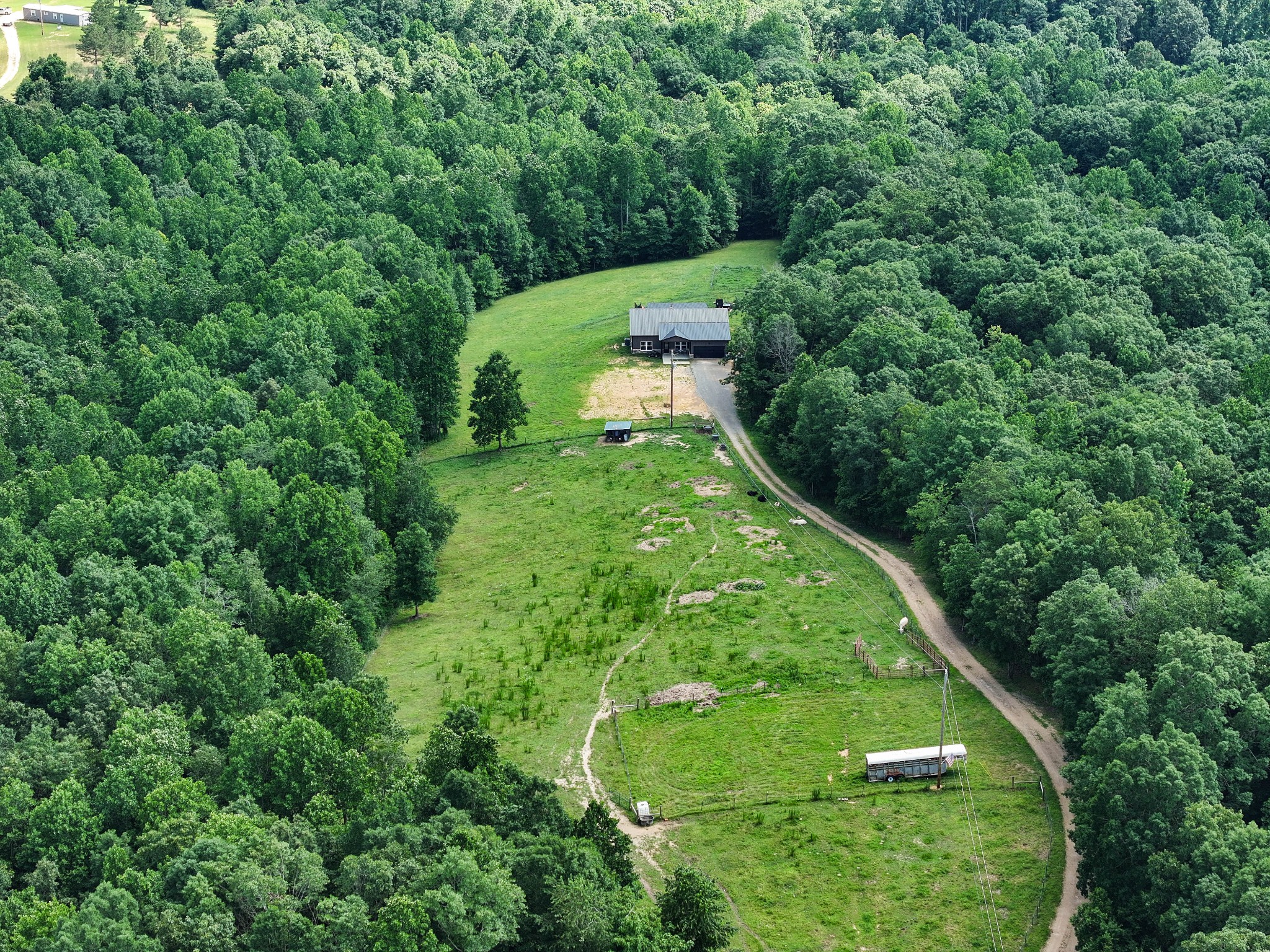 Indian Mound, Tennessee, 37079, United States, 3 Bedrooms Bedrooms, ,2 BathroomsBathrooms,Residential,For Sale,1866881