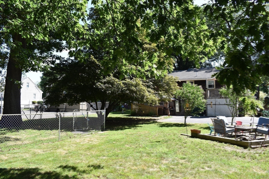 Brockton, Massachusetts, 02301, United States, 3 Bedrooms Bedrooms, ,1 BathroomBathrooms,Residential,For Sale,1895506