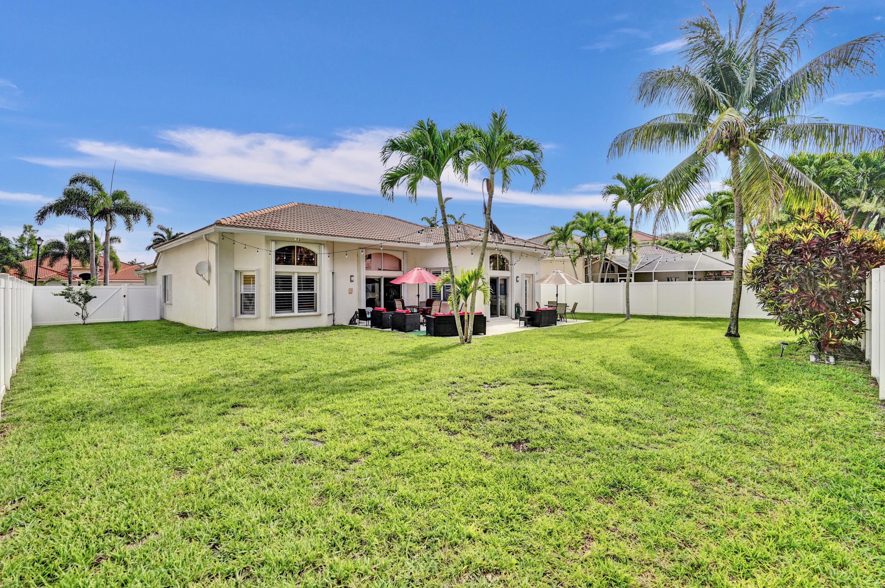 Lake Worth, Florida, 33463, United States, 3 Bedrooms Bedrooms, ,3 BathroomsBathrooms,Residential,For Sale,1905874
