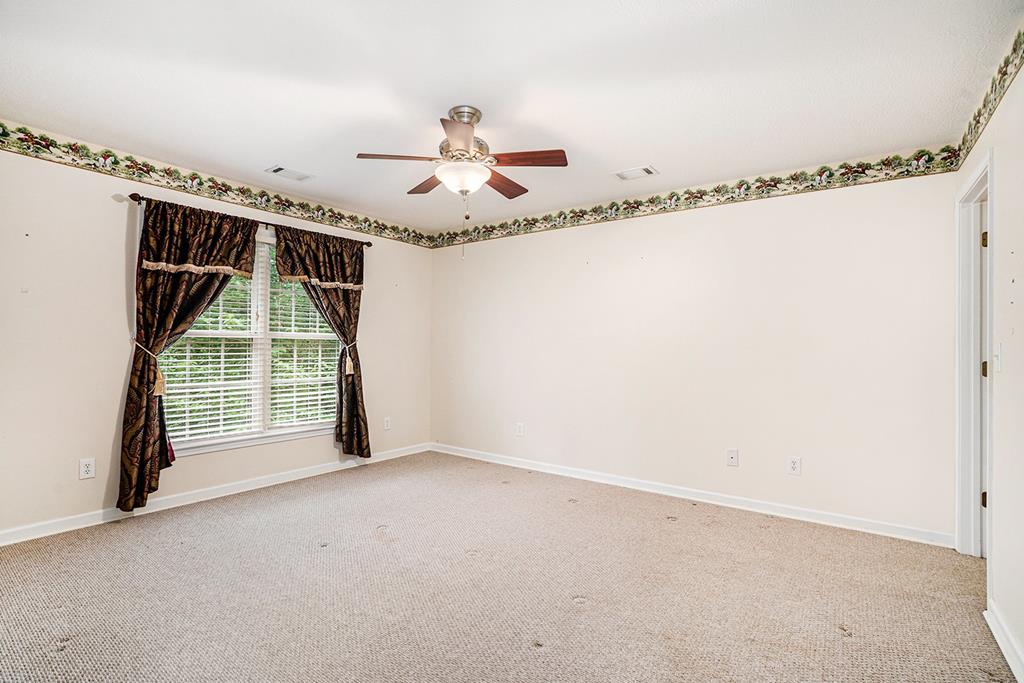 Ellijay, Georgia, 30536, United States, 5 Bedrooms Bedrooms, ,4 BathroomsBathrooms,Residential,For Sale,1859023