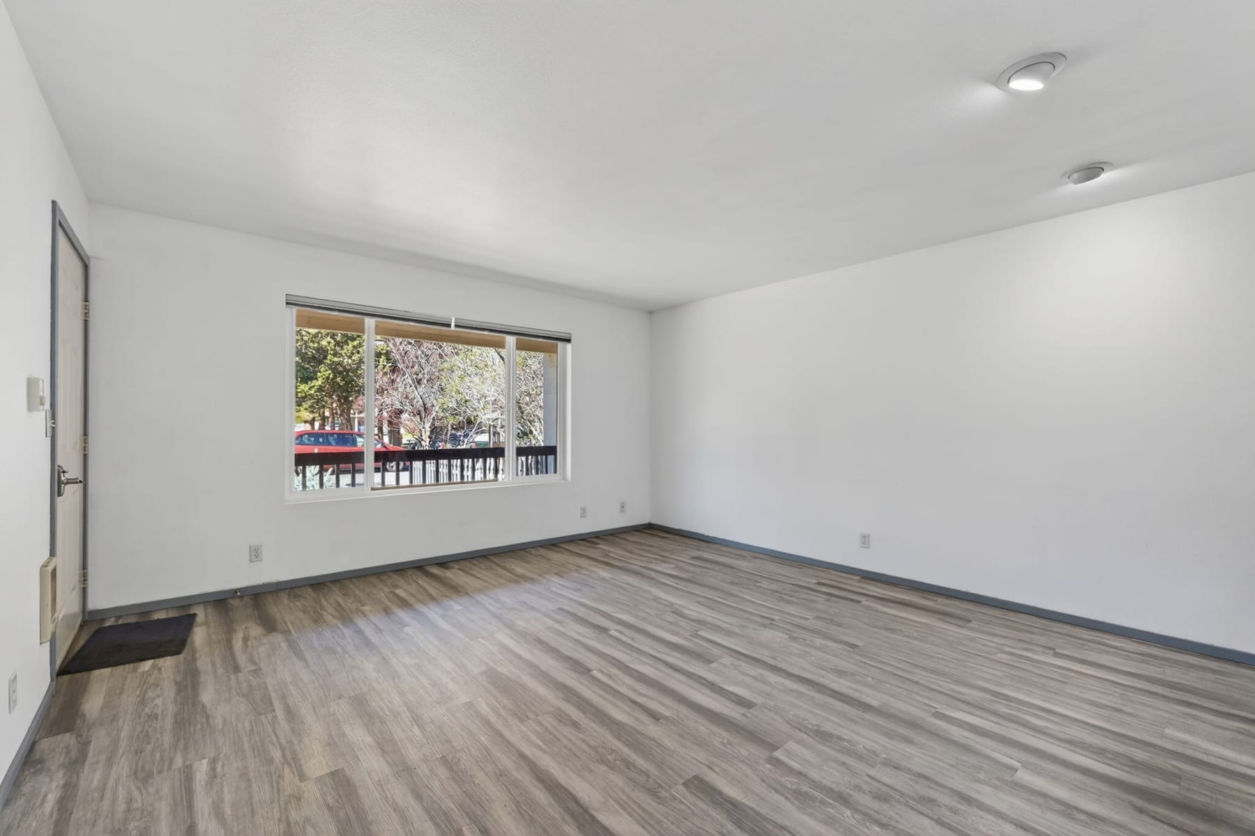  908 SE Stratford Court Bend, OR 97702 - 物件實景