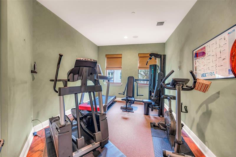 Fort Lauderdale, Florida, 33301, United States, 3 Bedrooms Bedrooms, ,4 BathroomsBathrooms,Residential,For Sale,1947110