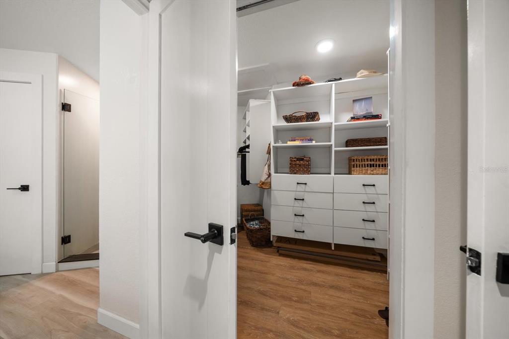 Indian Rocks Beach, Florida, 33785, United States, 2 Bedrooms Bedrooms, ,2 BathroomsBathrooms,Residential,For Sale,1993005