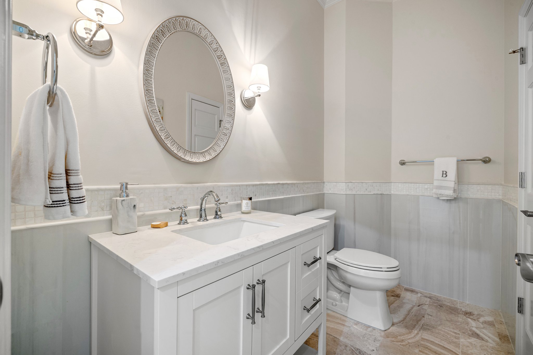 Lutz, Florida, 33558, United States, 5 Bedrooms Bedrooms, ,5 BathroomsBathrooms,Residential,For Sale,1982056