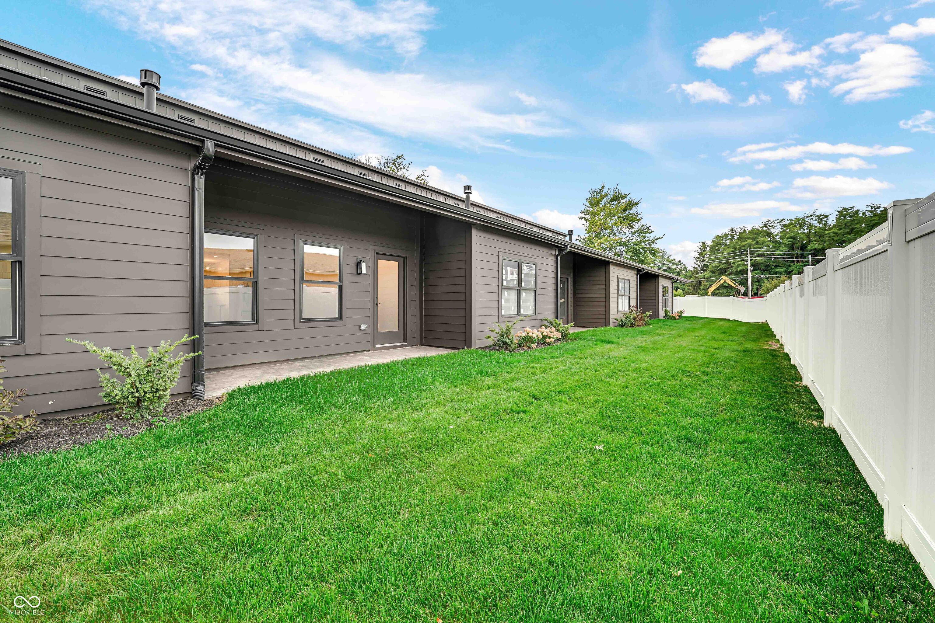 Noblesville, Indiana, 46062, United States, 3 Bedrooms Bedrooms, ,3 BathroomsBathrooms,Residential,For Sale,1881140