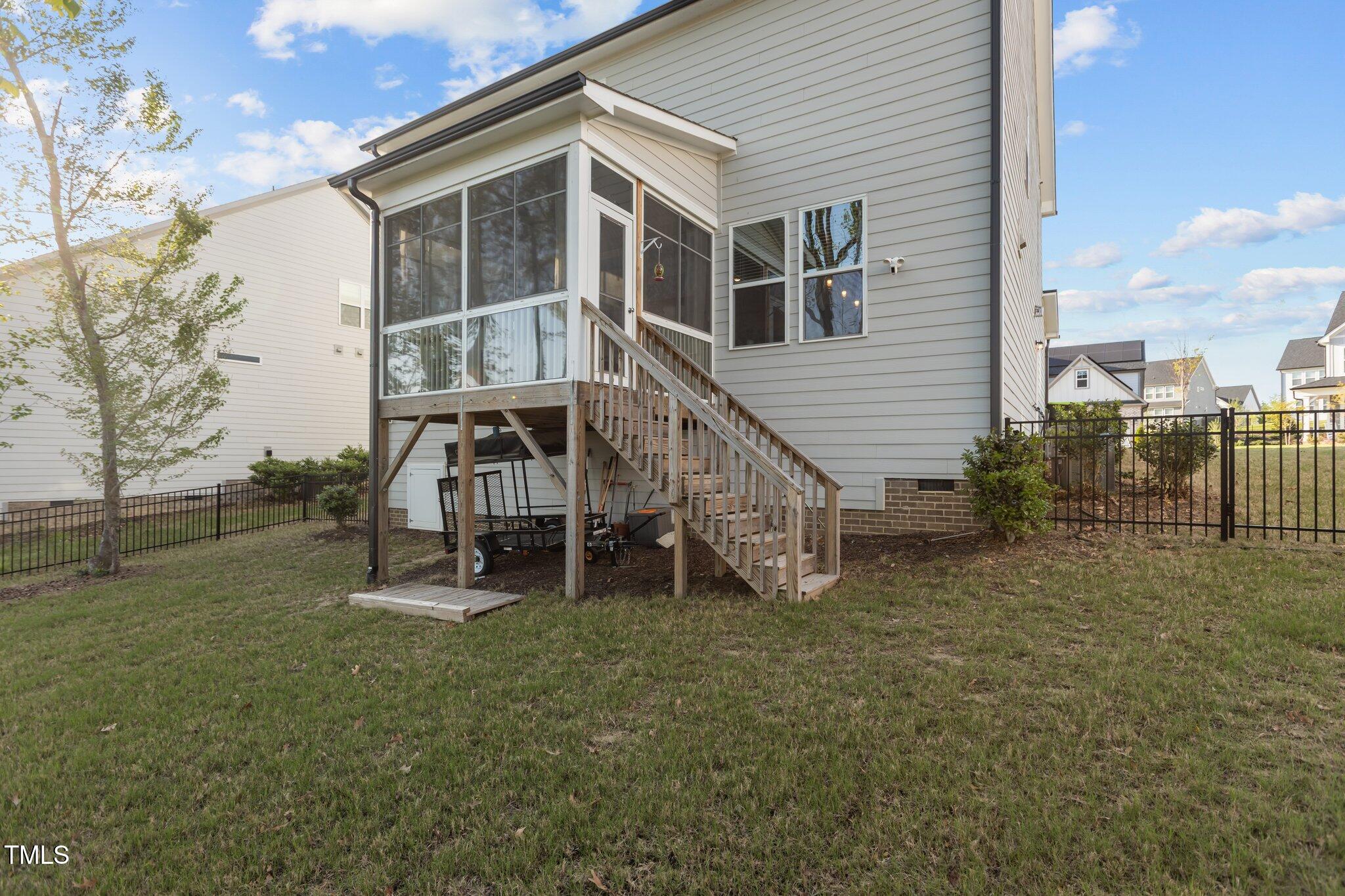 Knightdale, North Carolina, 27545, United States, 4 Bedrooms Bedrooms, ,4 BathroomsBathrooms,Residential,For Sale,1827793