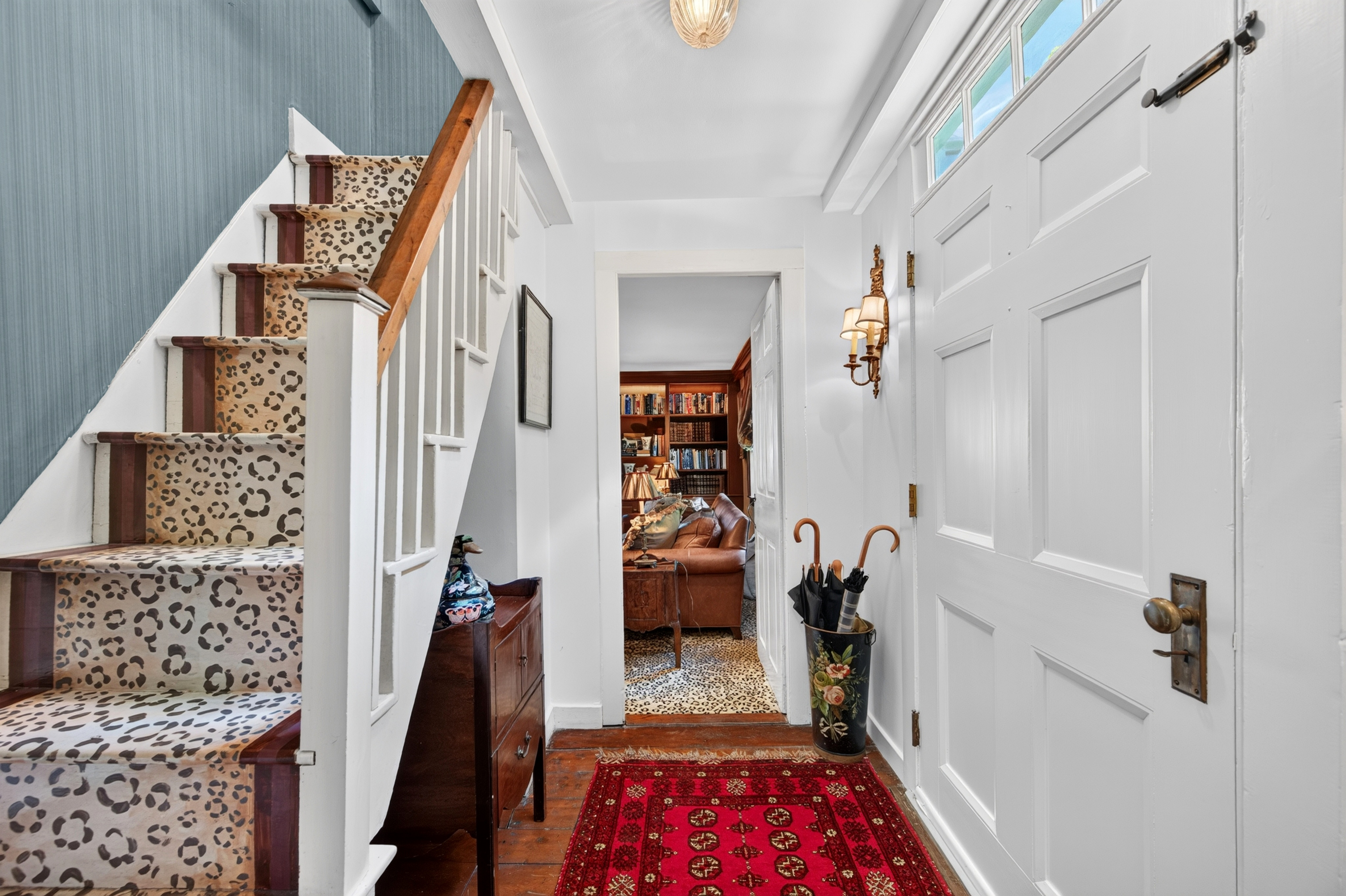  Elegant and Lovingly Maintained Antique Colonial - 物件實景