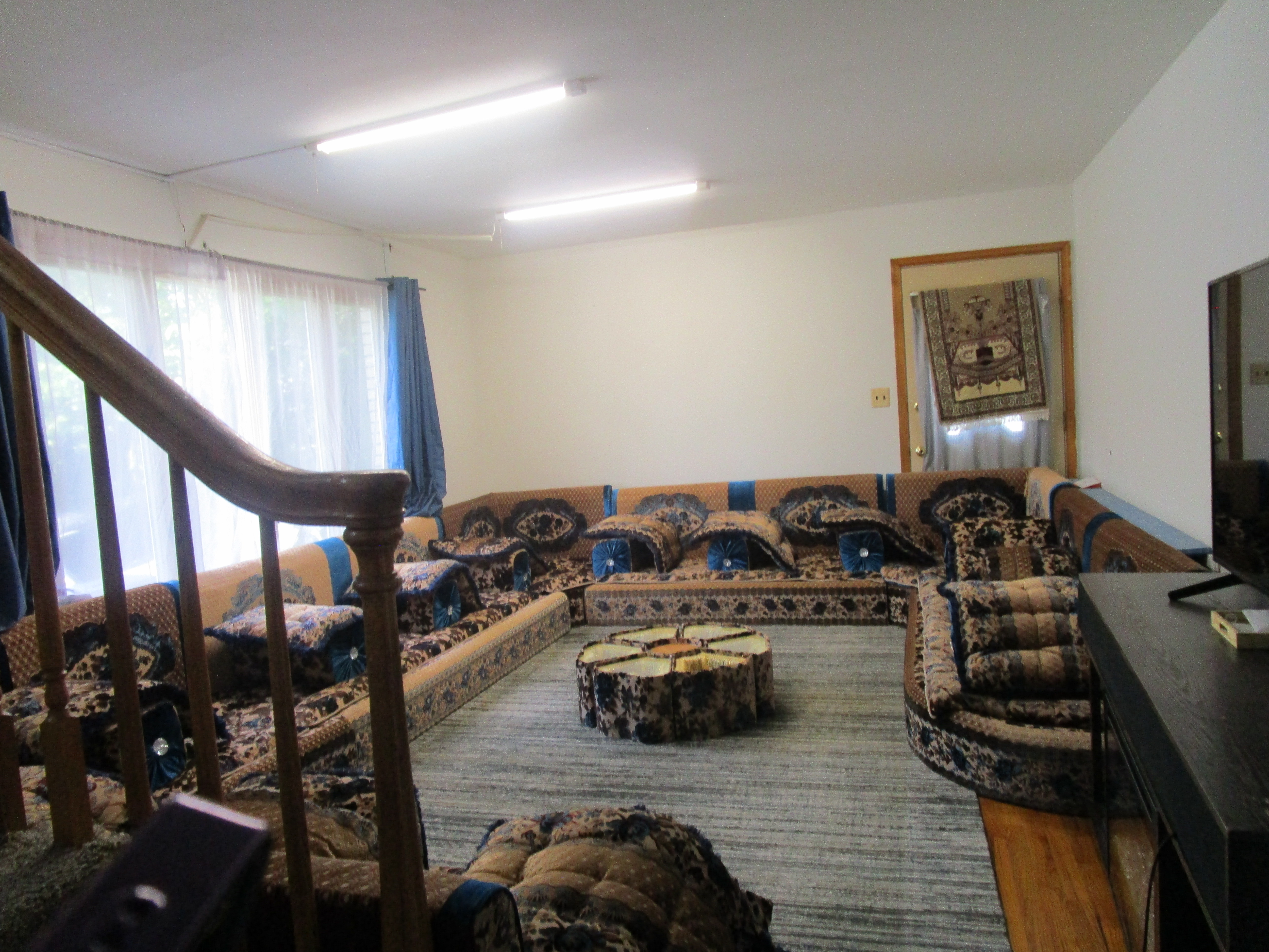 Little Ferry, New Jersey, 07643, United States, 6 Bedrooms Bedrooms, ,4 BathroomsBathrooms,Residential,For Sale,1975131