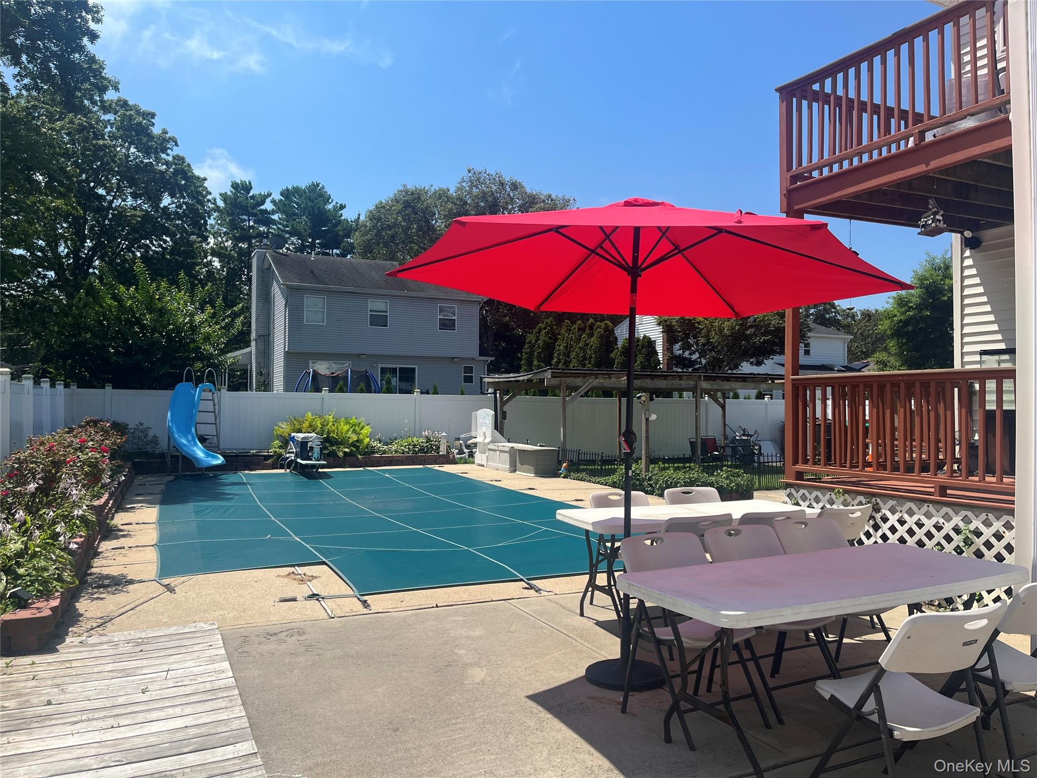 Shirley, New York, 11967, United States, 4 Bedrooms Bedrooms, ,4 BathroomsBathrooms,Residential,For Sale,1901619