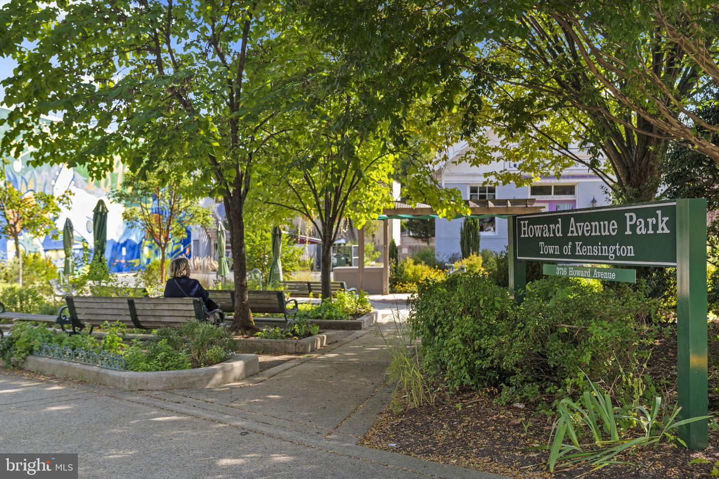 Kensington, Maryland, 20895, United States, 3 Bedrooms Bedrooms, ,2 BathroomsBathrooms,Residential,For Sale,1999038