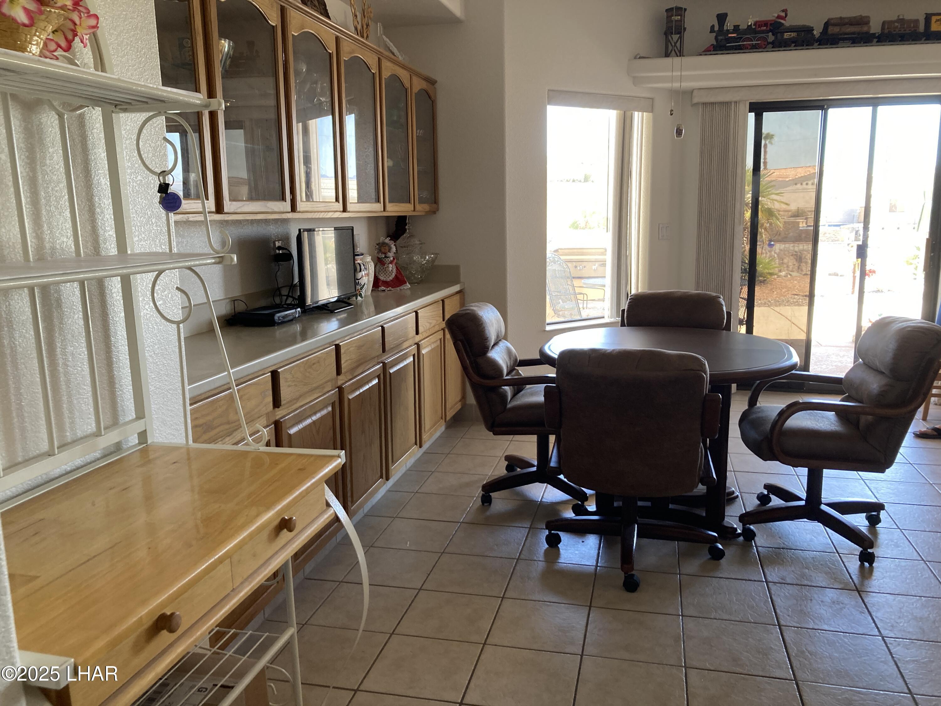Lake Havasu City, Arizona, 86404, United States, 3 Bedrooms Bedrooms, ,3 BathroomsBathrooms,Residential,For Sale,1949772