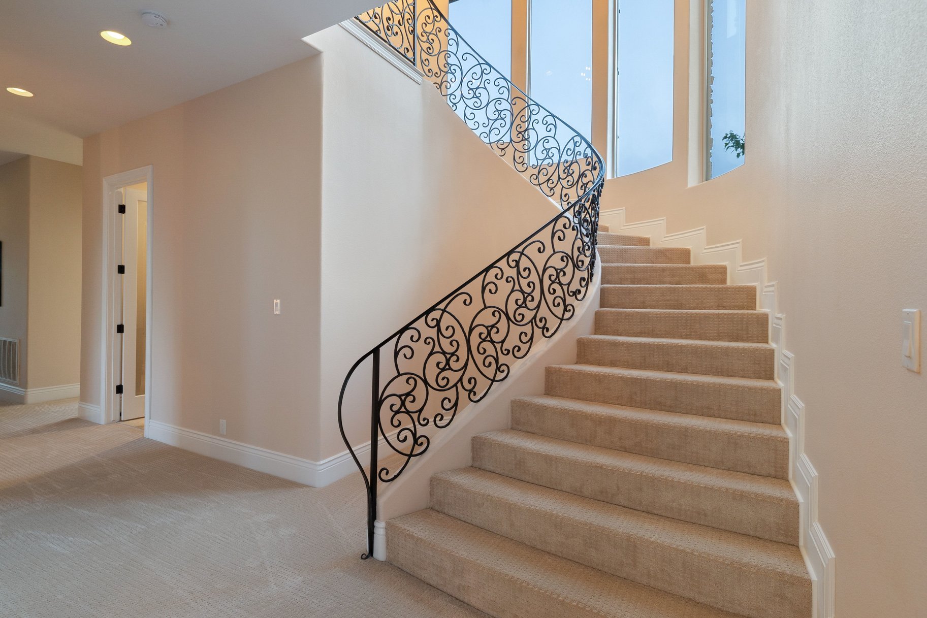  Private Mountain Estate with Elevated Views - 物件實景