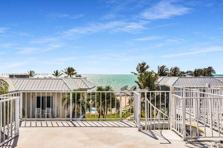 Plantation Key, Florida, 33036, United States, 2 Bedrooms Bedrooms, ,3 BathroomsBathrooms,Residential,For Sale,2005530