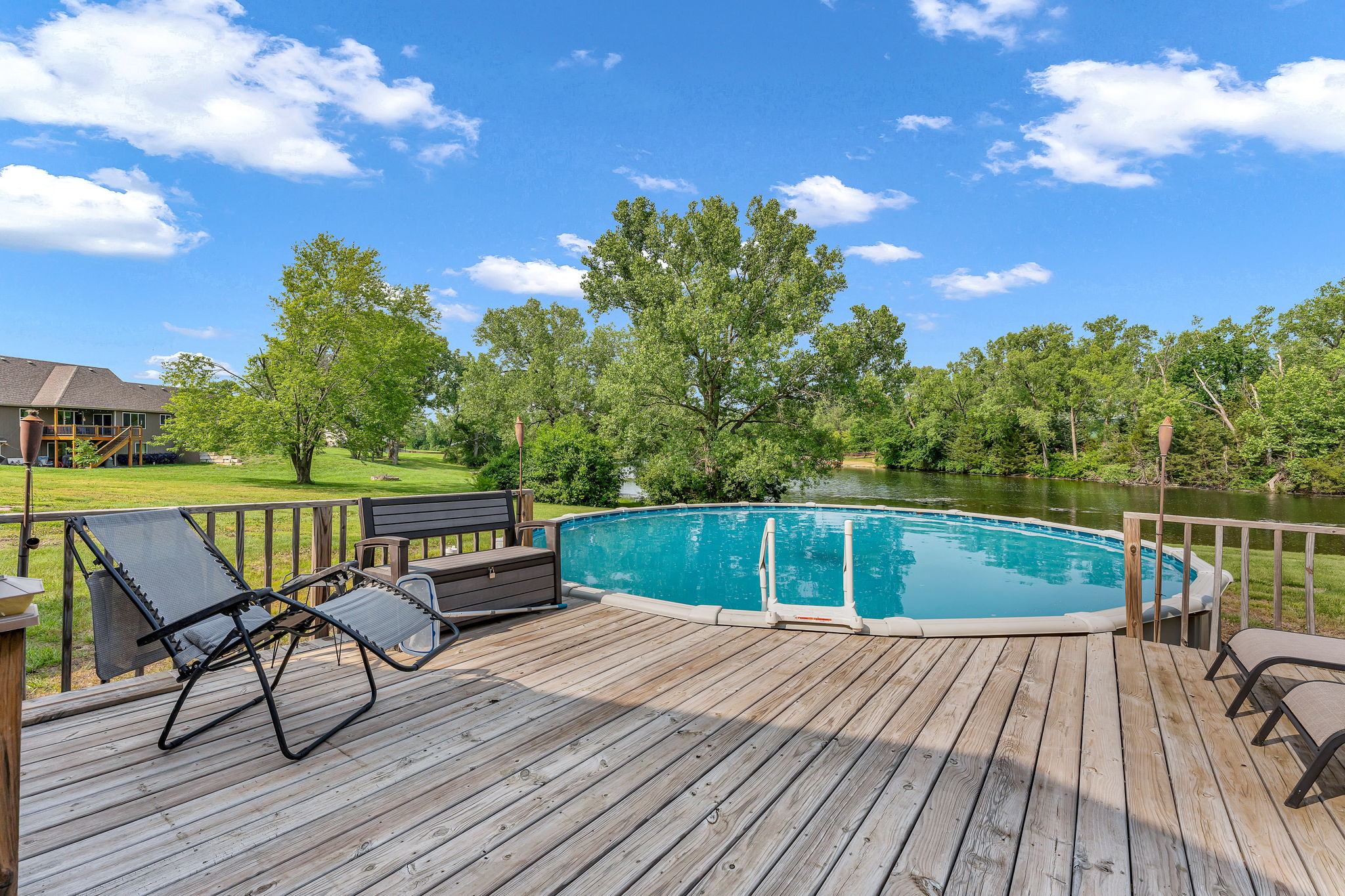 Topeka, Kansas, 66615, United States, 4 Bedrooms Bedrooms, ,8 BathroomsBathrooms,Residential,For Sale,1848877