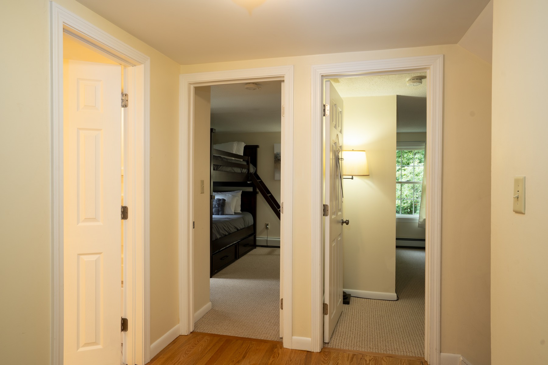  1649 East Manchester Road - 物件實景