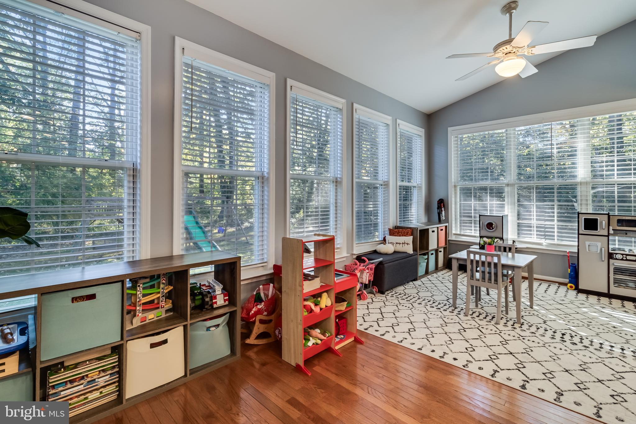 Issue, Maryland, 20645, United States, 4 Bedrooms Bedrooms, ,3 BathroomsBathrooms,Residential,For Sale,1976219