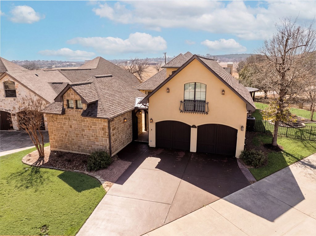 Kerrville, Texas, 78028, United States, 3 Bedrooms Bedrooms, ,3 BathroomsBathrooms,Residential,For Sale,2022585