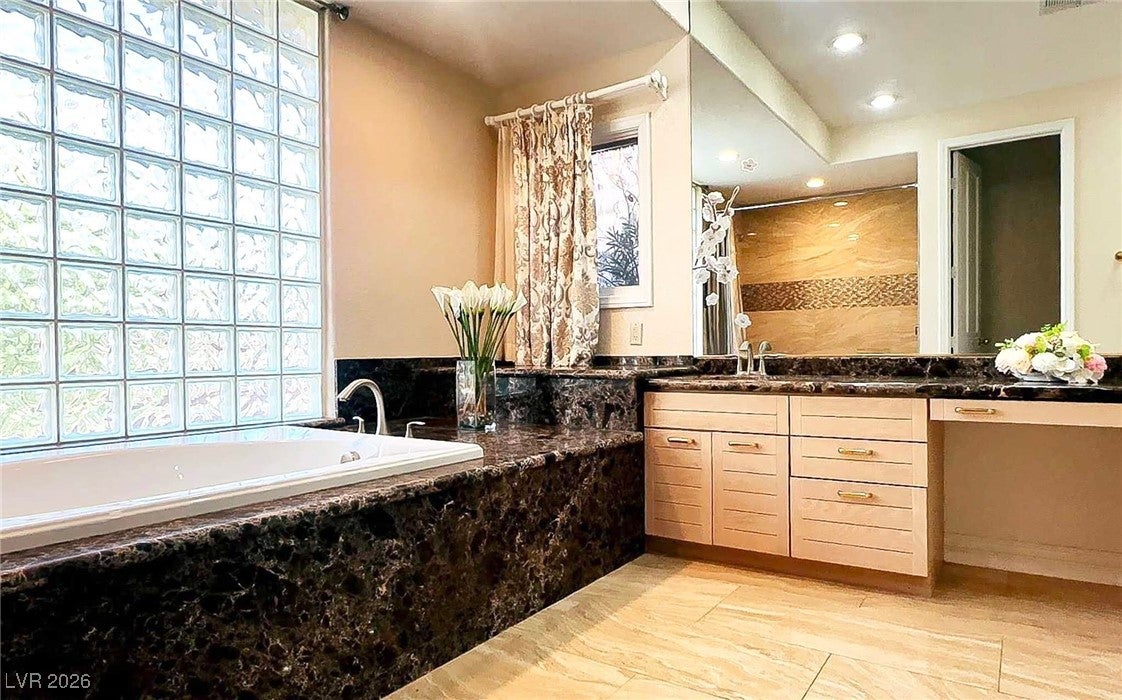 Las Vegas, Nevada, 89113, United States, 3 Bedrooms Bedrooms, ,3 BathroomsBathrooms,Residential,For Sale,2013017