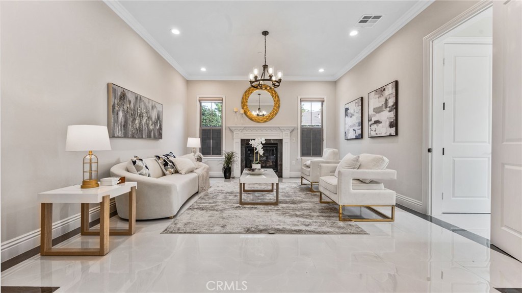 Temple City, California, 91780, United States, 5 Bedrooms Bedrooms, ,6 BathroomsBathrooms,Residential,For Sale,1989689