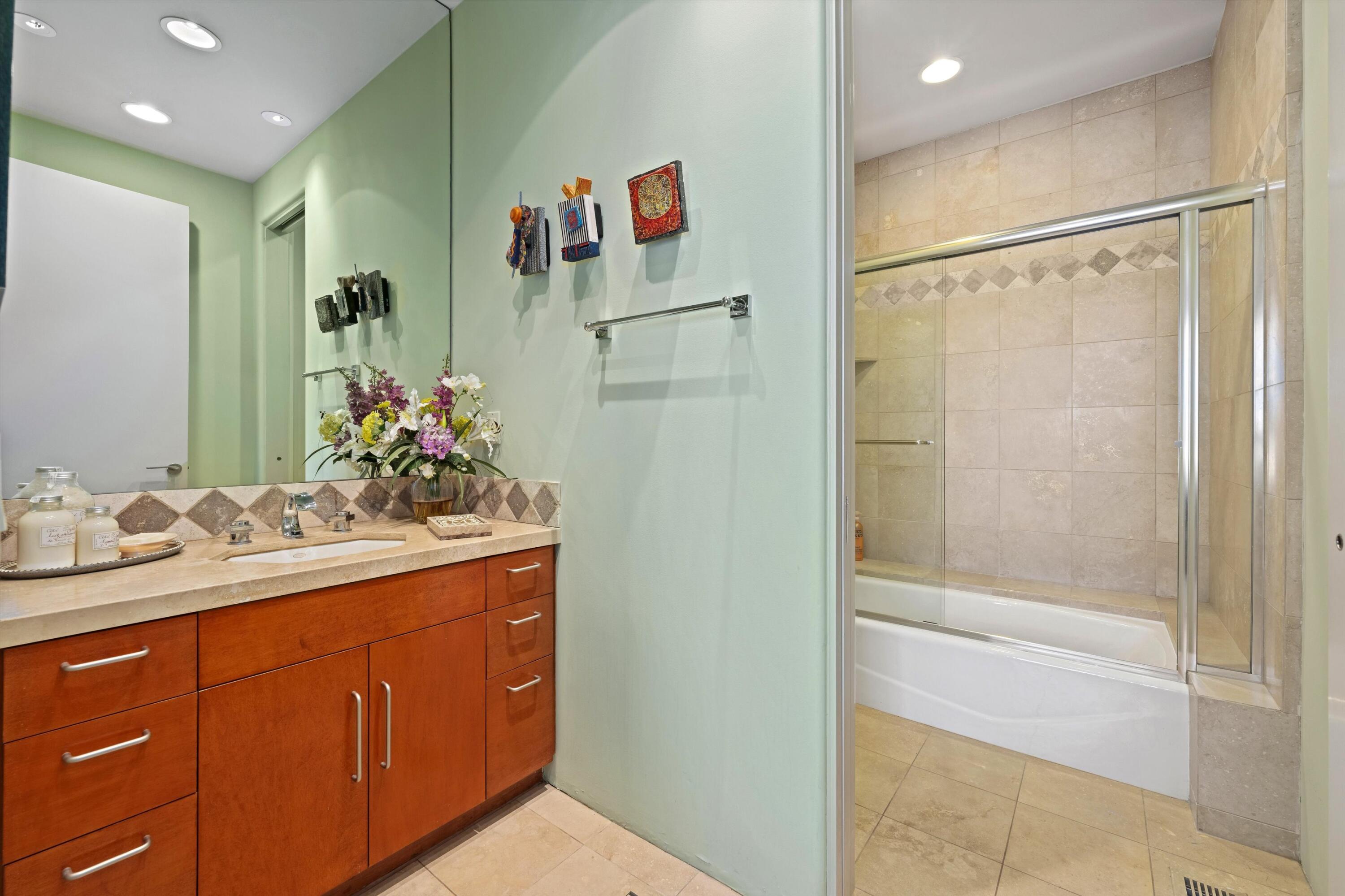 Palm Desert, California, 92260, United States, 4 Bedrooms Bedrooms, ,6 BathroomsBathrooms,Residential,For Sale,2002034