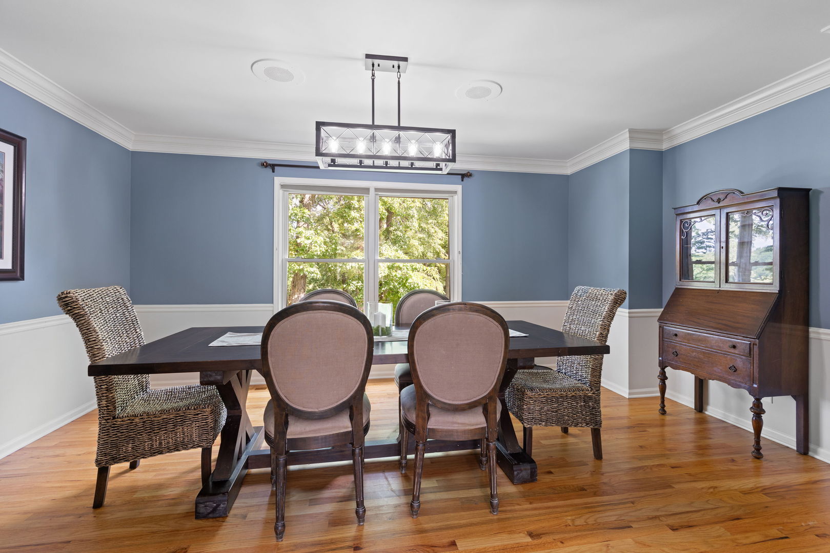 Barrington Hills, Illinois, 60010, United States, 5 Bedrooms Bedrooms, ,5 BathroomsBathrooms,Residential,For Sale,1938528