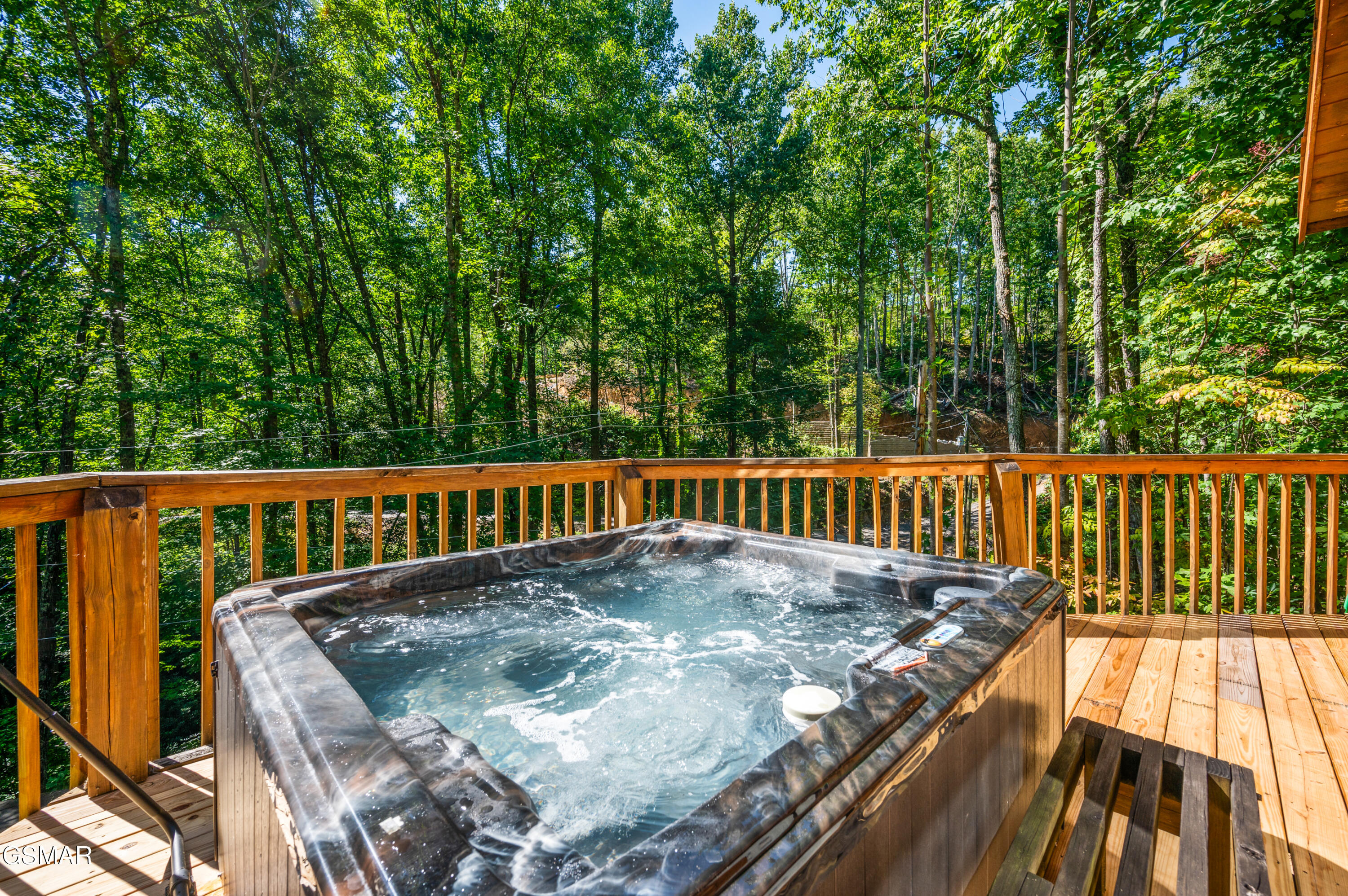 Gatlinburg, Tennessee, 37738, United States, 1 Bedroom Bedrooms, ,2 BathroomsBathrooms,Residential,For Sale,1937341