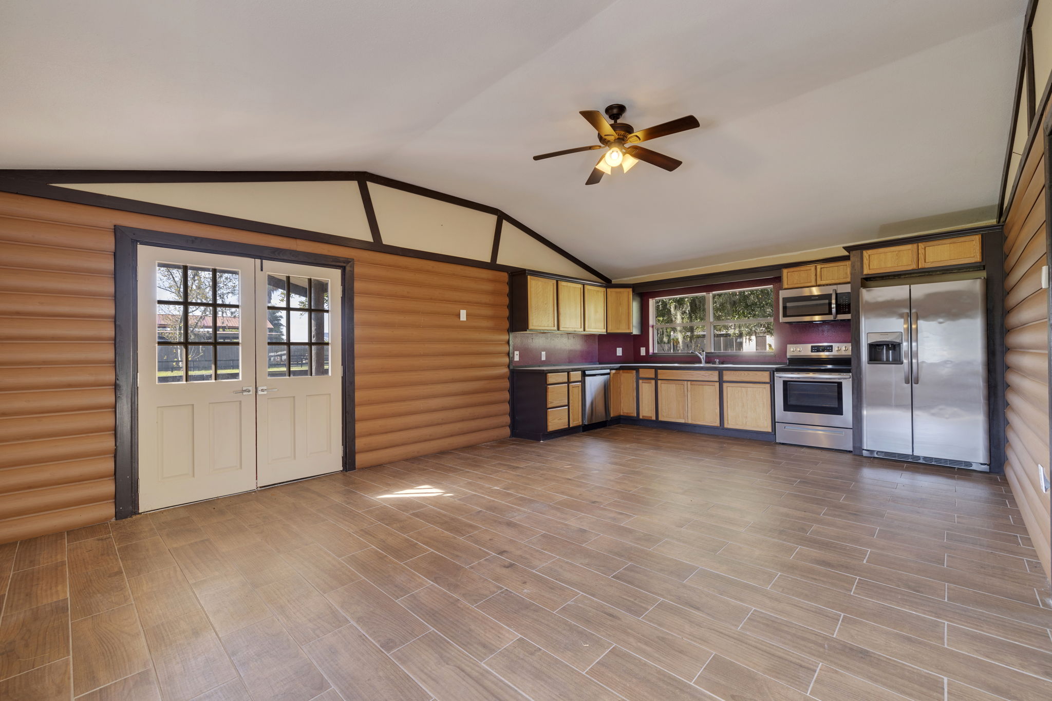 Palmetto, Florida, 34221, United States, 5 Bedrooms Bedrooms, ,4 BathroomsBathrooms,Residential,For Sale,1921911