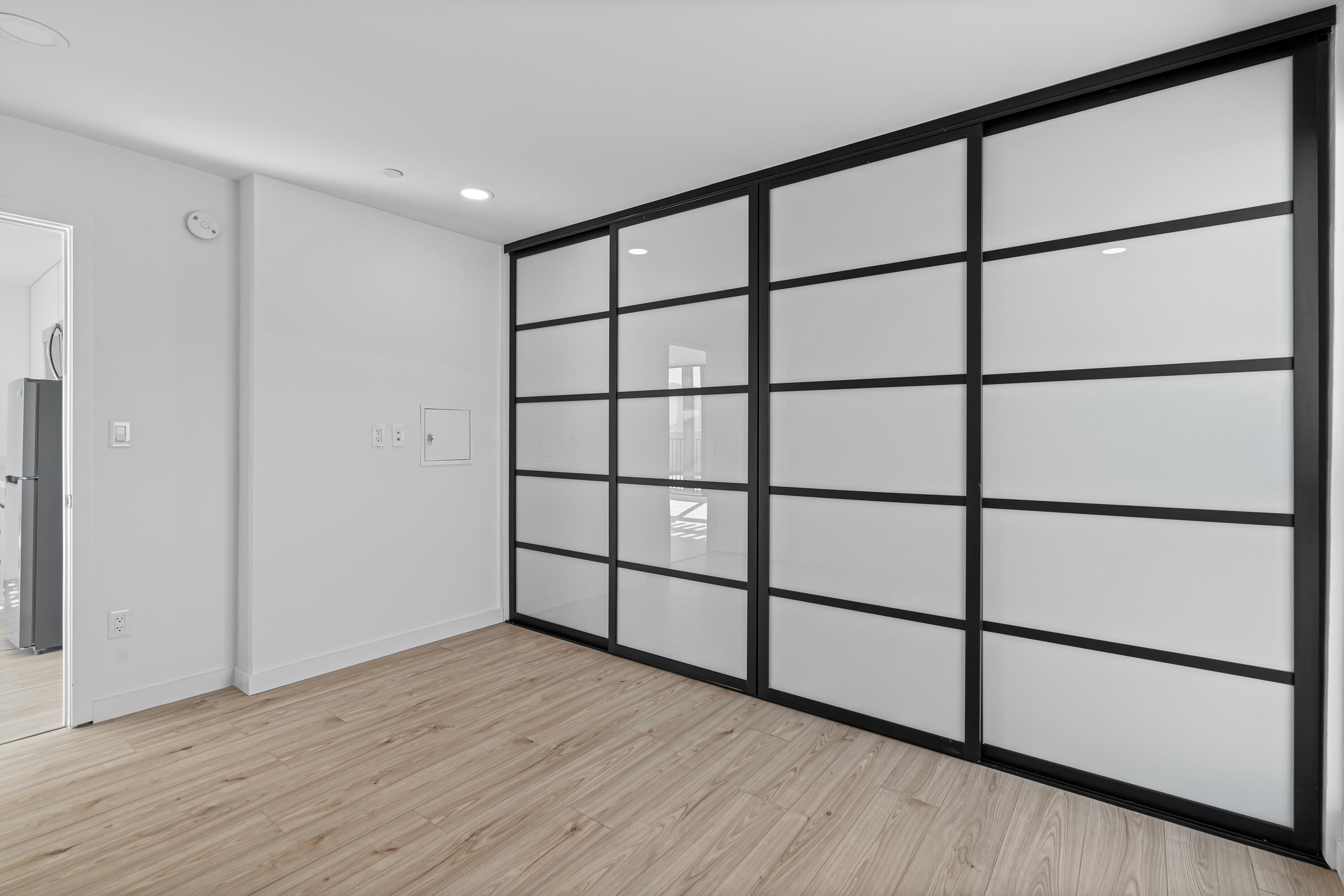 Desert Hot Springs, California, 92240, United States, 4 Bedrooms Bedrooms, ,Residential,For Sale,1998852