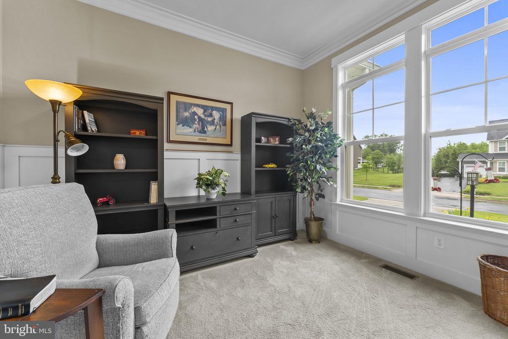 Warrenton, Virginia, 20187, United States, 4 Bedrooms Bedrooms, ,4 BathroomsBathrooms,Residential,For Sale,2048905