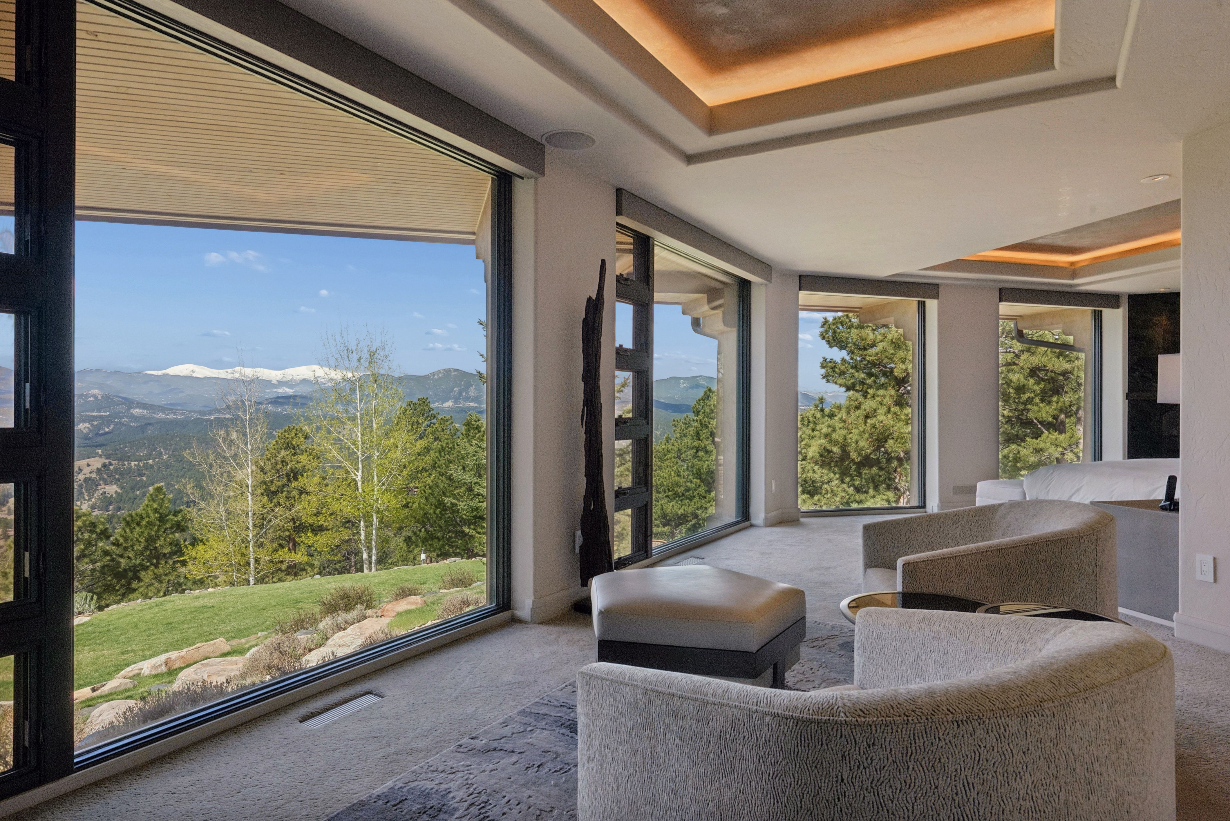  Premium Location with Unobstructed Front Range Views - 物件實景