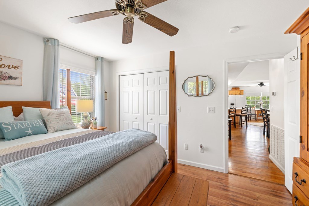 Murphy, North Carolina, 28906, United States, 2 Bedrooms Bedrooms, ,2 BathroomsBathrooms,Residential,For Sale,1923823