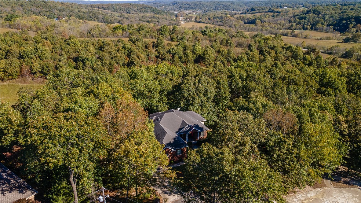 Bella Vista, Arkansas, 72715, United States, 3 Bedrooms Bedrooms, ,4 BathroomsBathrooms,Residential,For Sale,1971297