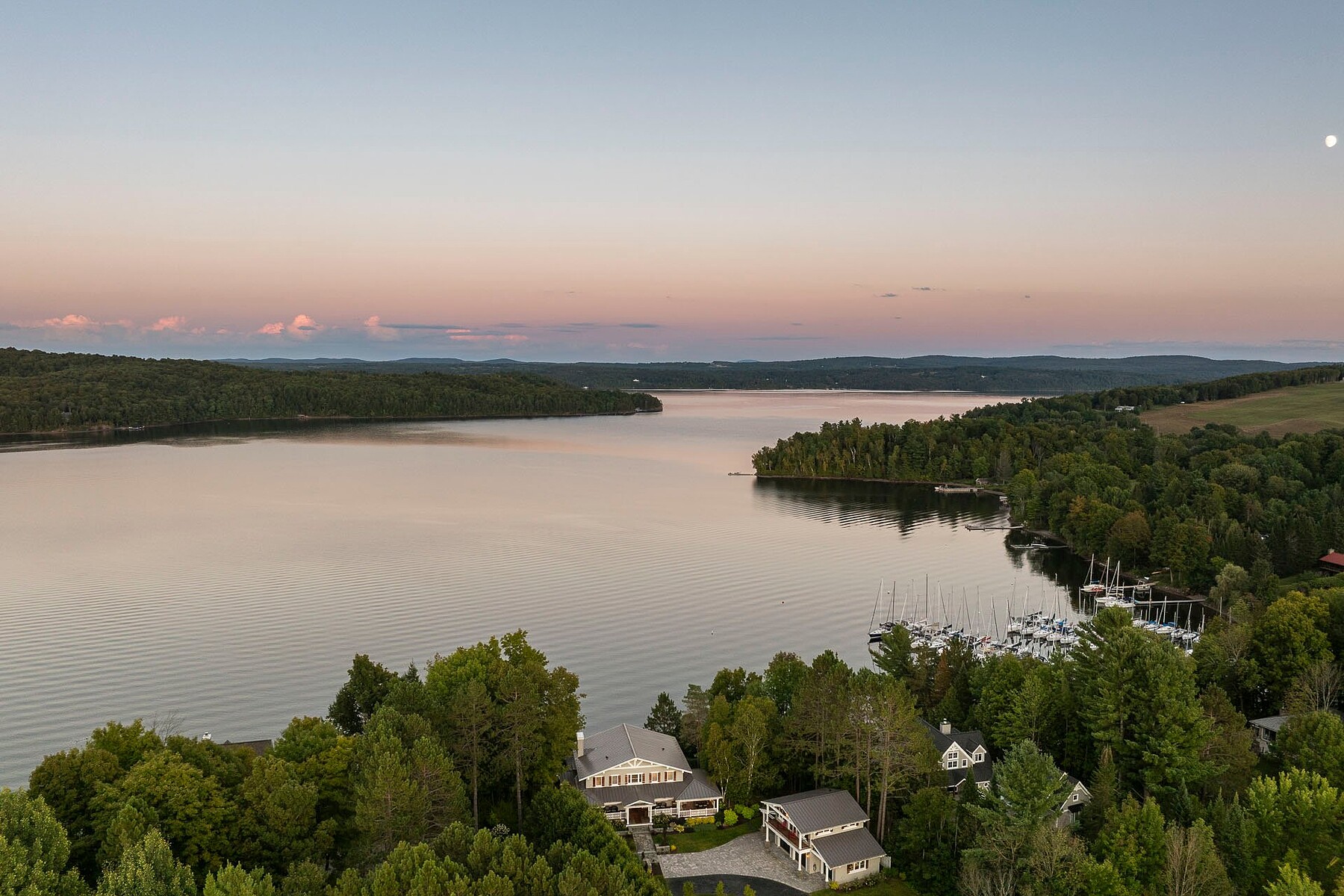 Austin, Eastern Townships - 物件實景
