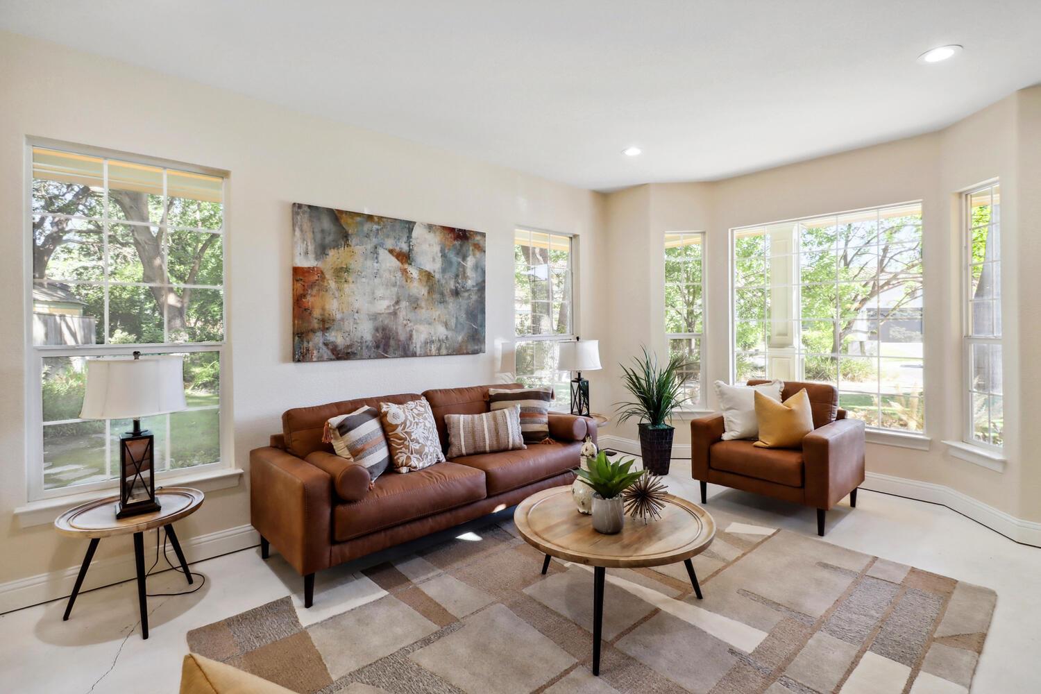 Davis, California, 95618, United States, 4 Bedrooms Bedrooms, ,3 BathroomsBathrooms,Residential,For Sale,1828068