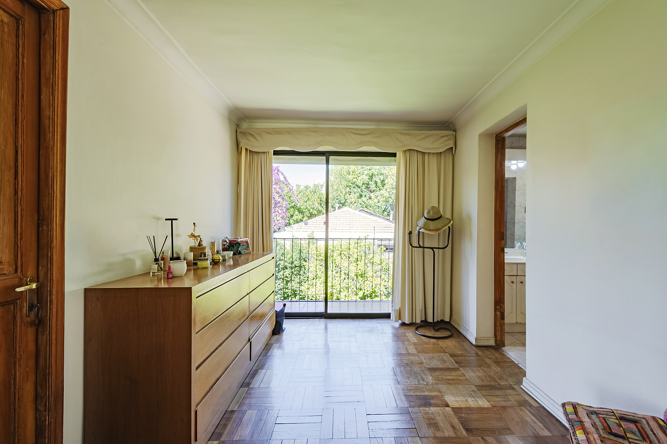  House for sale · 4 bedrooms · 3 bathrooms · Residential neighborhood - 物件實景