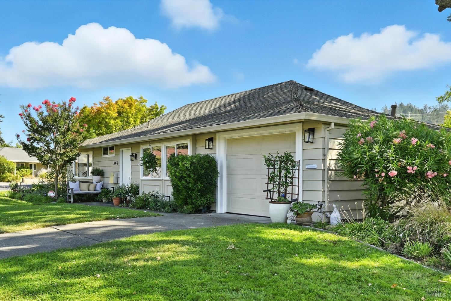 Santa Rosa, California, 95409, United States, 2 Bedrooms Bedrooms, ,2 BathroomsBathrooms,Residential,For Sale,1940455