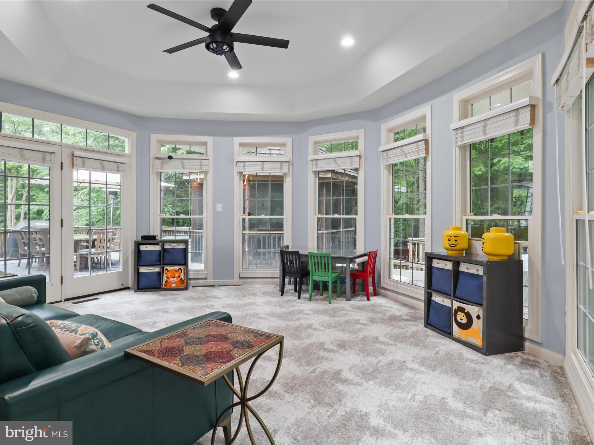 Fairfax Station, Virginia, 22039, United States, 5 Bedrooms Bedrooms, ,6 BathroomsBathrooms,Residential,For Sale,1810572