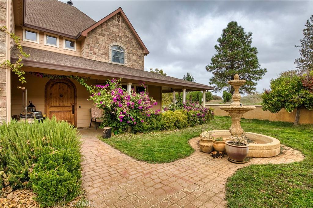 Kelseyville, California, 95451, United States, 5 Bedrooms Bedrooms, ,6 BathroomsBathrooms,Residential,For Sale,1998726