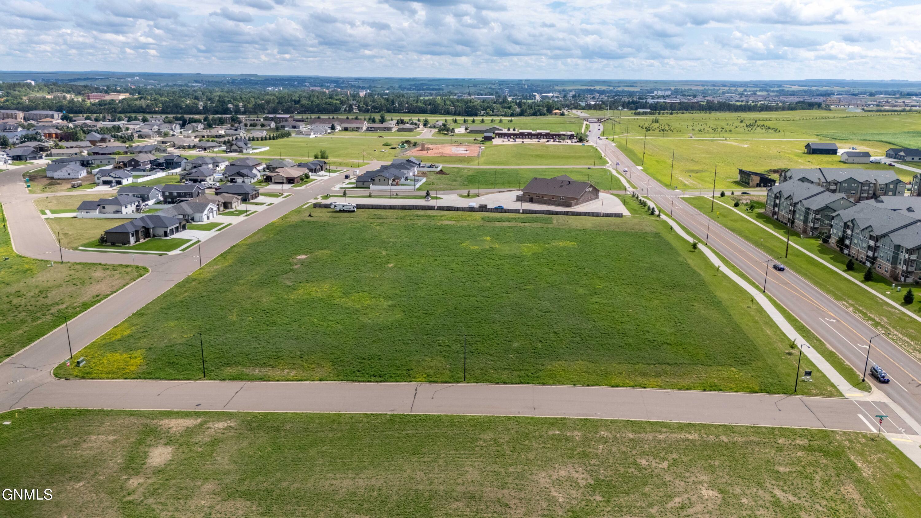 Dickinson, North Dakota, 58601, United States, ,Land,For Sale,1978348