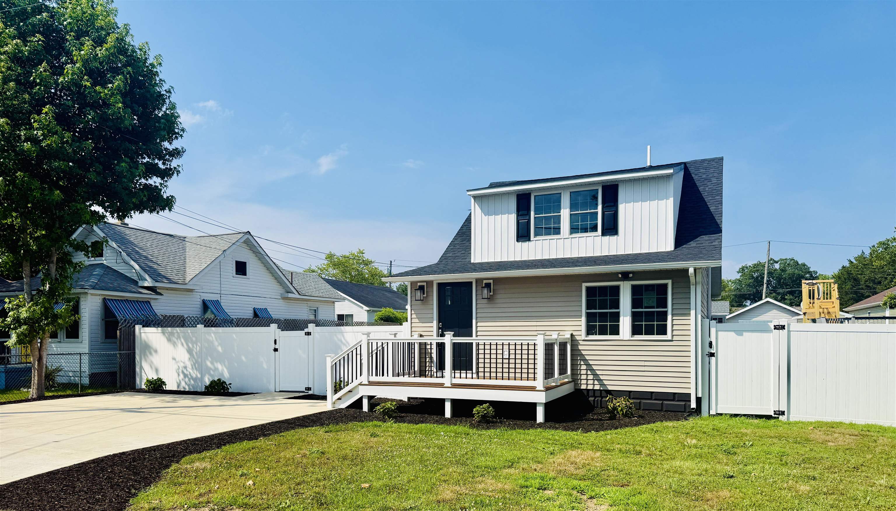 Del Haven, New Jersey, 08251, United States, 4 Bedrooms Bedrooms, ,3 BathroomsBathrooms,Residential,For Sale,1927853