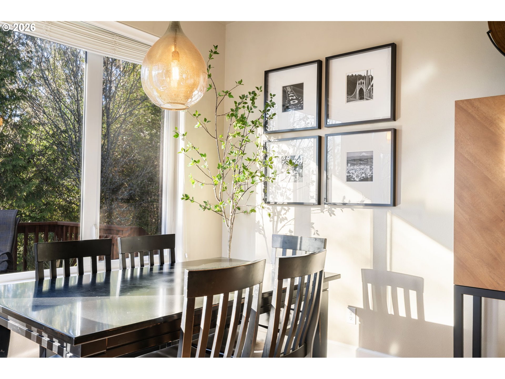 Portland, Oregon, 97229, United States, 2 Bedrooms Bedrooms, ,2 BathroomsBathrooms,Residential,For Sale,2016039