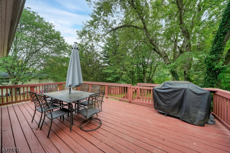 Raritan Twp., New Jersey, 08822, United States, 4 Bedrooms Bedrooms, ,3 BathroomsBathrooms,Residential,For Sale,1911305