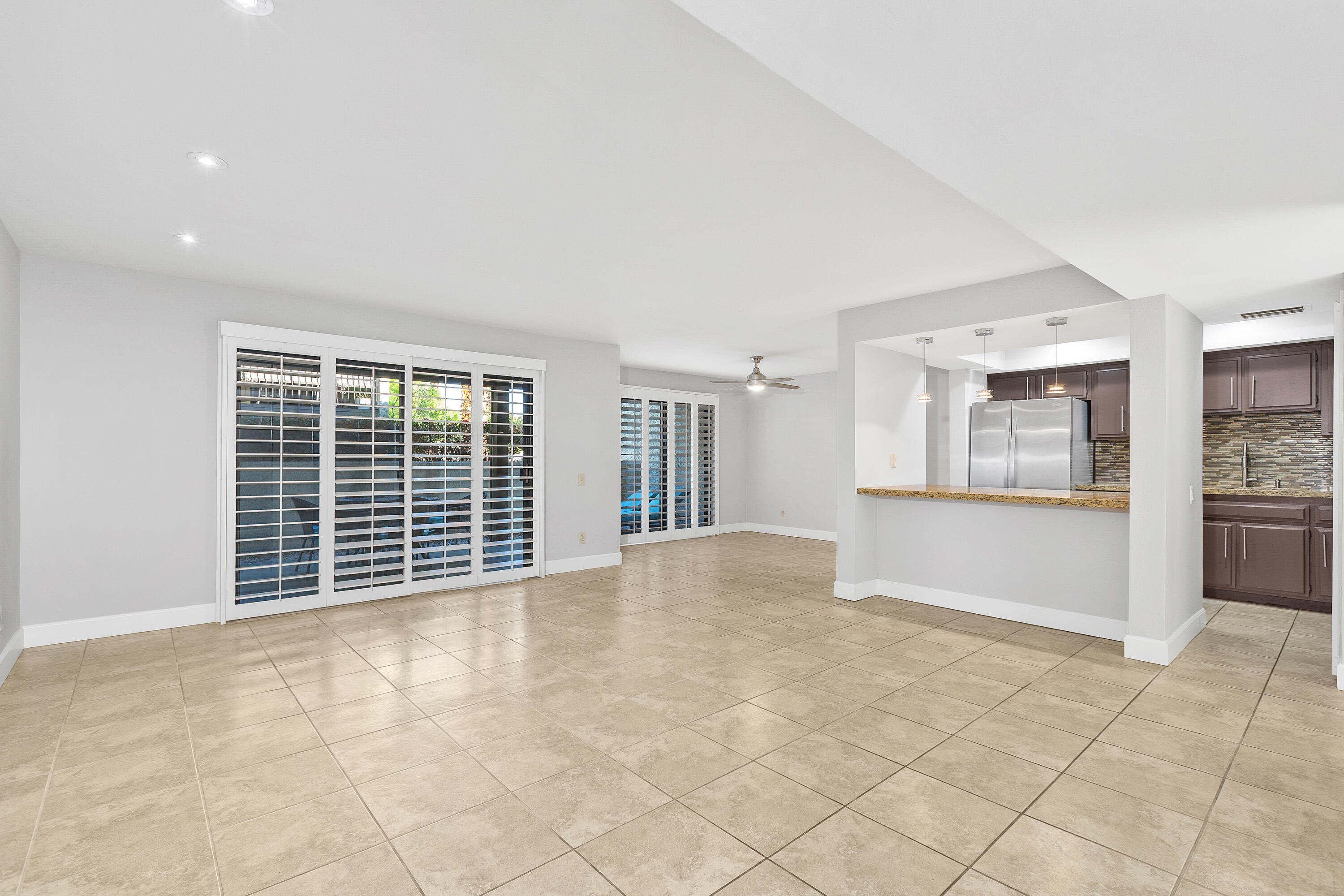 Palm Springs, California, 92264, United States, 3 Bedrooms Bedrooms, ,2 BathroomsBathrooms,Residential,For Sale,1998935