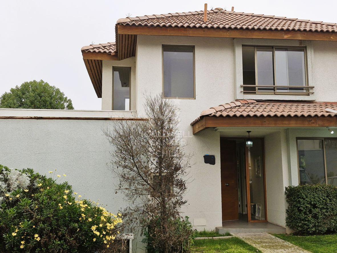 Colina, Chile, 3 Bedrooms Bedrooms, ,3 BathroomsBathrooms,Residential,For Sale,1998483