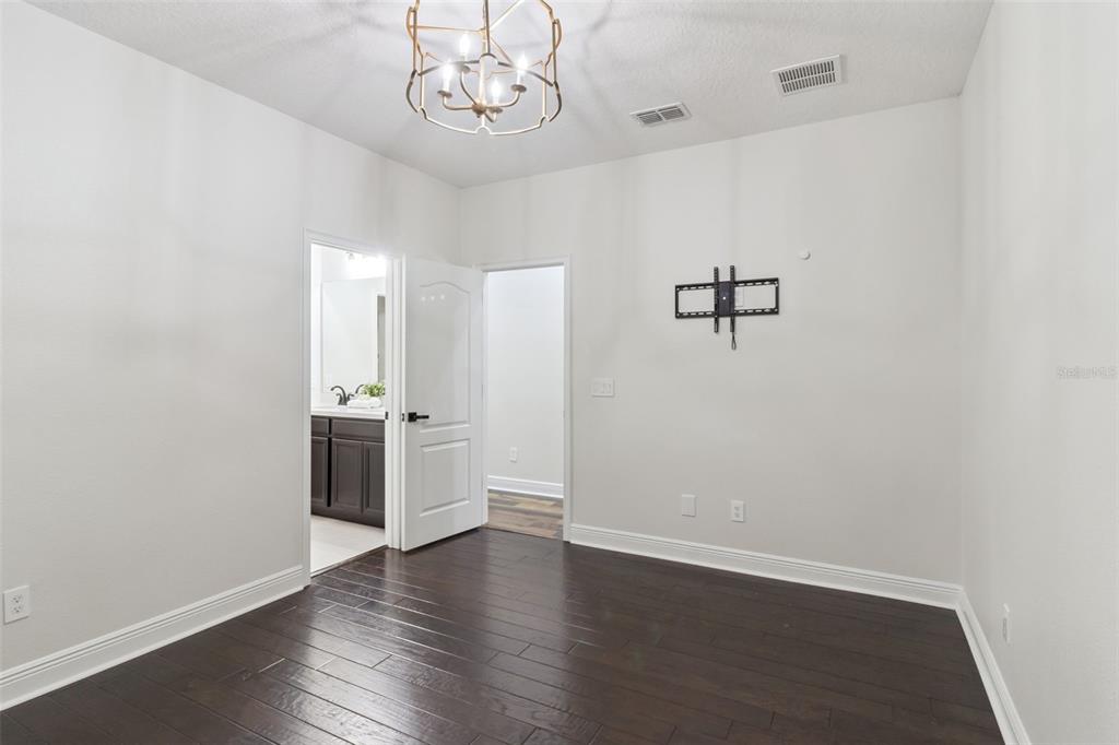 Winter Garden, Florida, 34787, United States, 4 Bedrooms Bedrooms, ,4 BathroomsBathrooms,Residential,For Sale,2001997