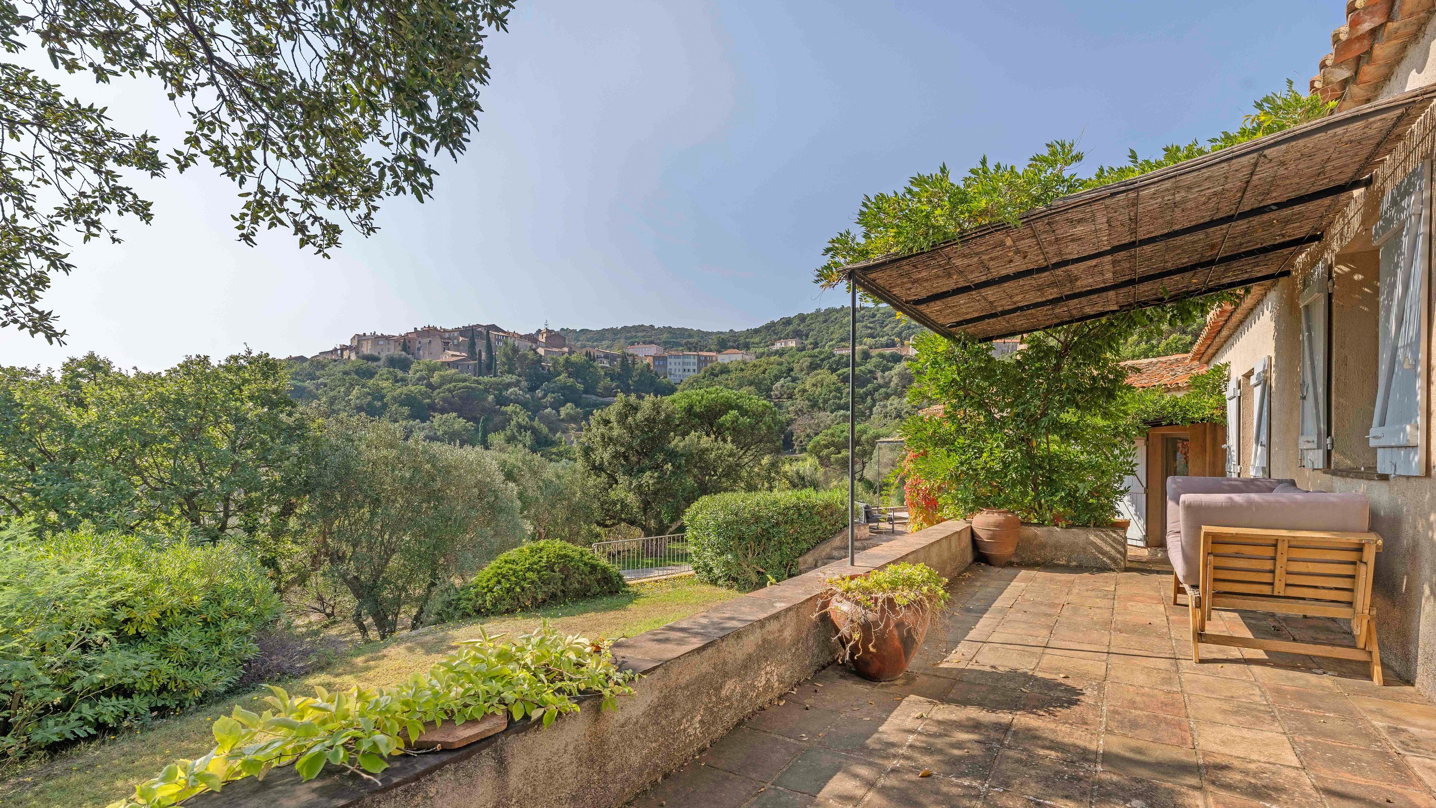 Provençal farmhouse with village view and sea glimpse for sale in Ramatuelle - 物件實景