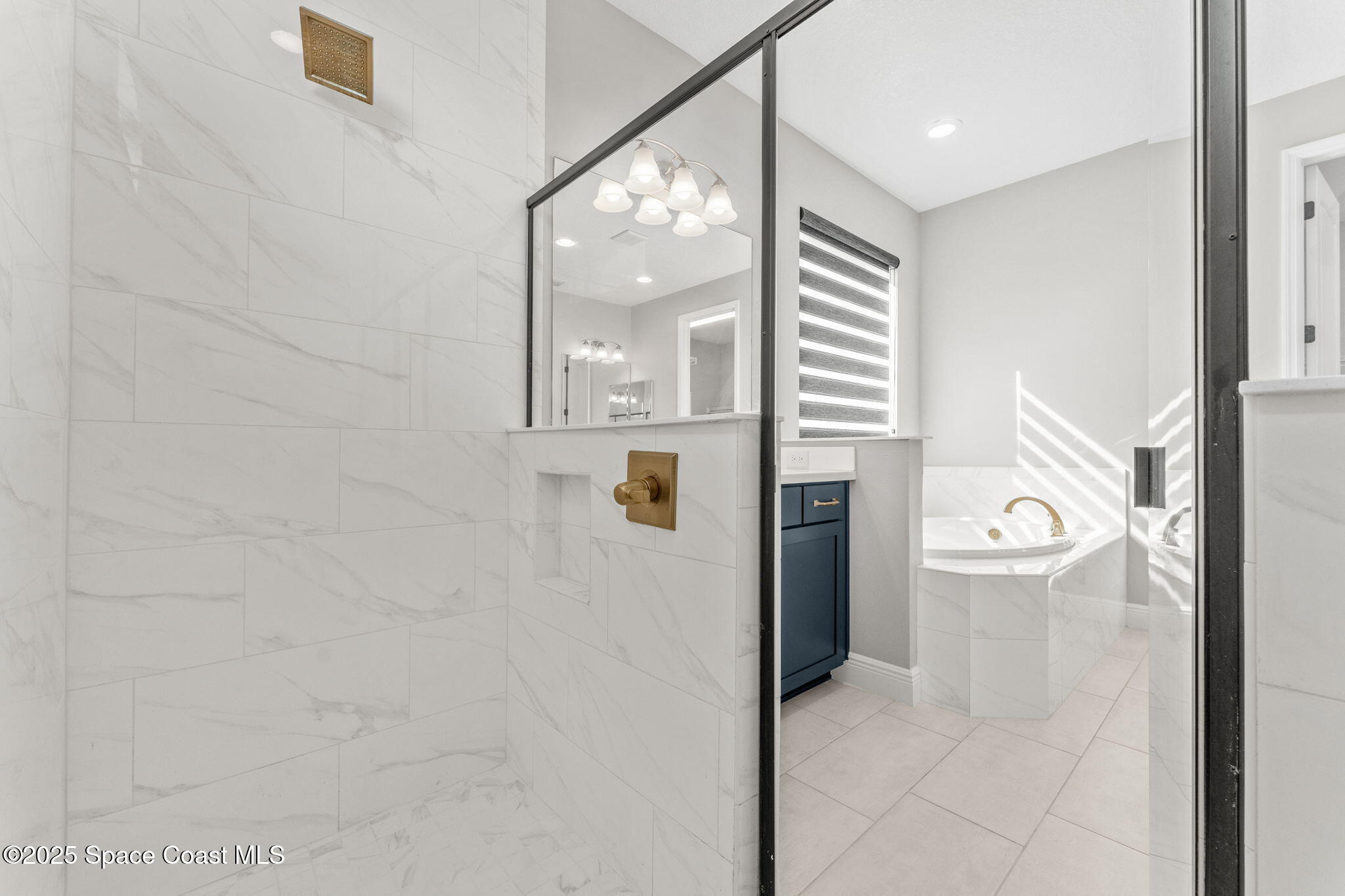 Melbourne, Florida, 32940, United States, 5 Bedrooms Bedrooms, ,6 BathroomsBathrooms,Residential,For Sale,2003365