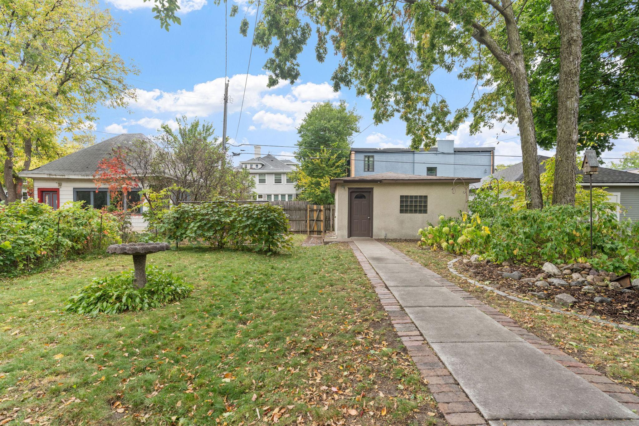 Minneapolis, Minnesota, 55404, United States, 6 Bedrooms Bedrooms, ,1 BathroomBathrooms,Residential,For Sale,1964958