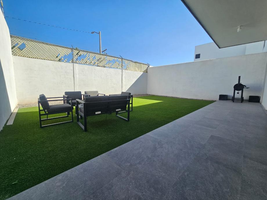 Torreón, Coahuila de Zaragoza, 27023, Mexico, 2 Bedrooms Bedrooms, ,2 BathroomsBathrooms,Residential,For Sale,2002251