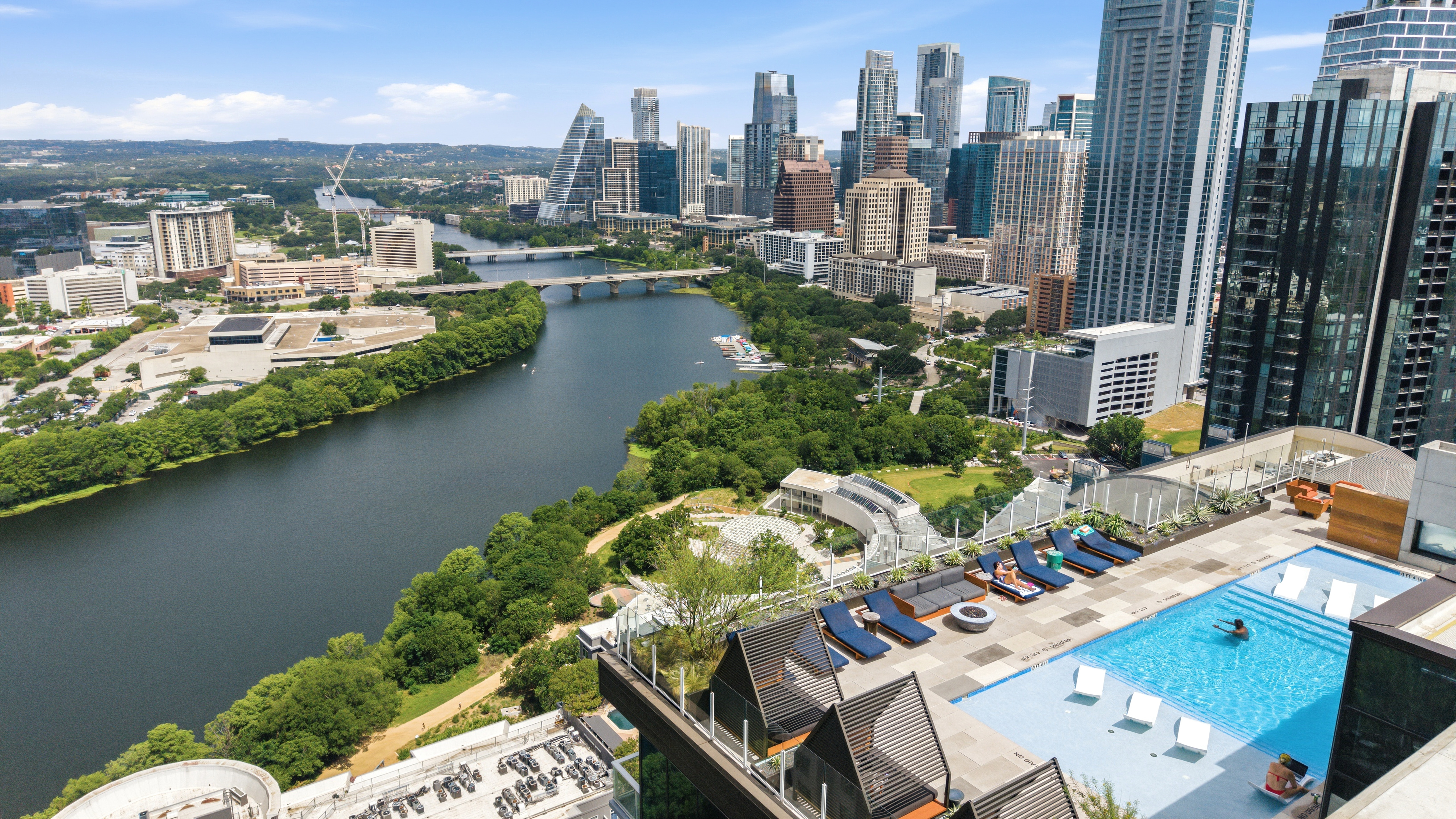 Luxury Rainey Street District Condo with Lake Views - 物件實景